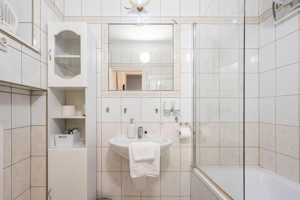 Mirage Monte Apartment Budapest Esterno foto